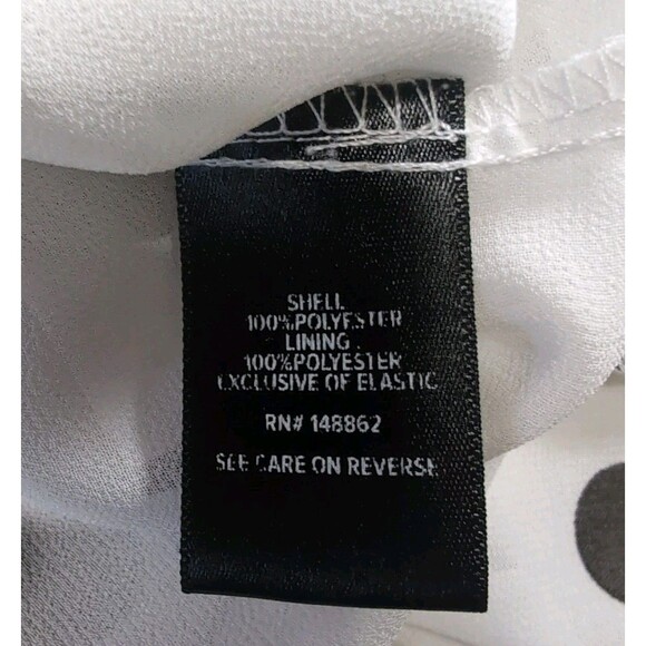 Torrid Size 00 Chiffon Babydoll Smocked Blouse White Black Polka Dot - Picture 5 of 8
